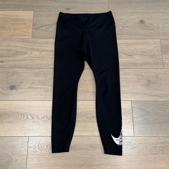 NIKE Black One Dri-Fit Swoosh Run Mid-Rise‎ 7/8 Active Running Leggings Size M - Picture 2 of 12